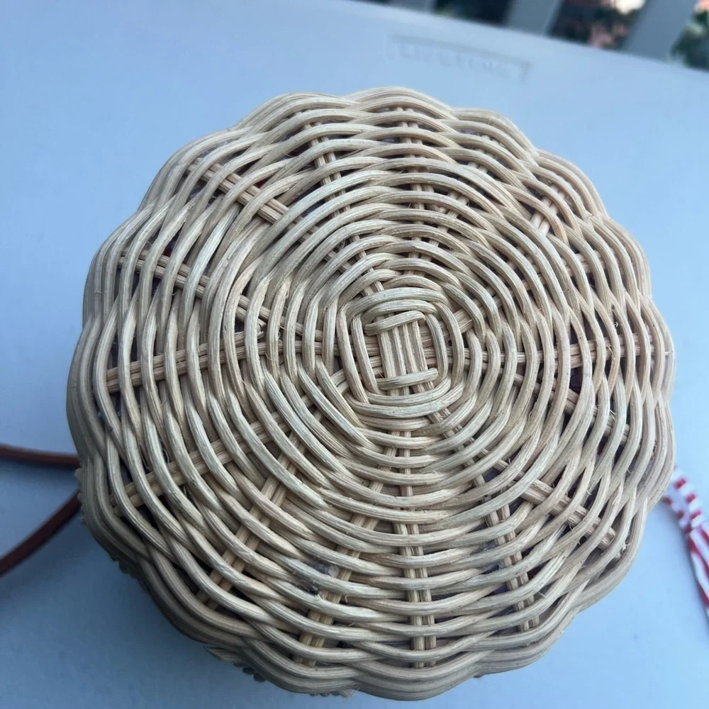 Anthropologie Woven Basket Mini Bag NWOT Rattan, Cotton lining Red/White cross - Picture 8 of 16